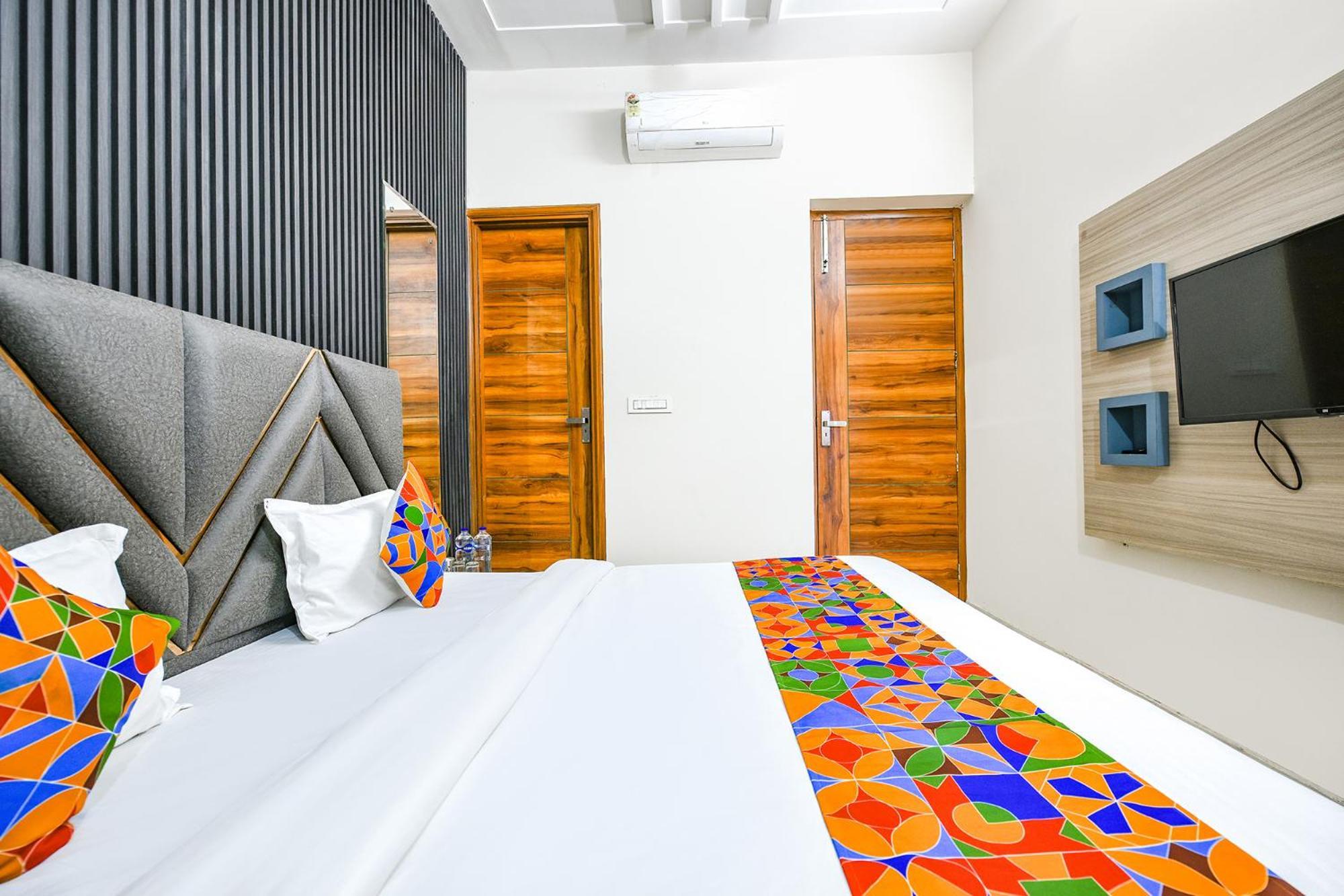 Fabhotel K9 Stay Ludhiana Exterior foto